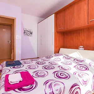 Apartmán Valentina-no Groups, Banjole